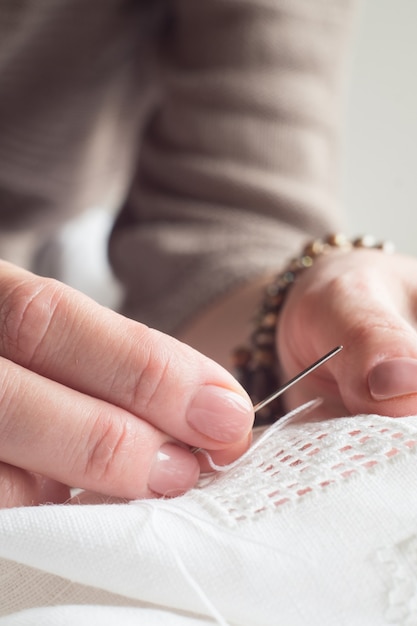 detaliu cusături pe material